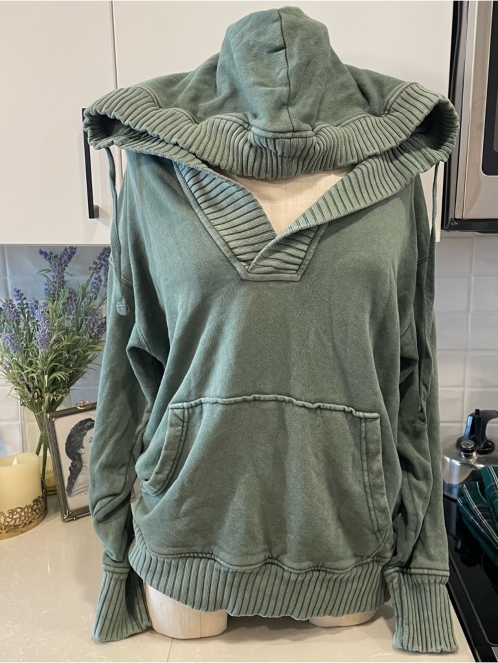 Arie Distressed /Relaxed Hooded Pullover Sweater in Sage Green (SUPER CUTE)